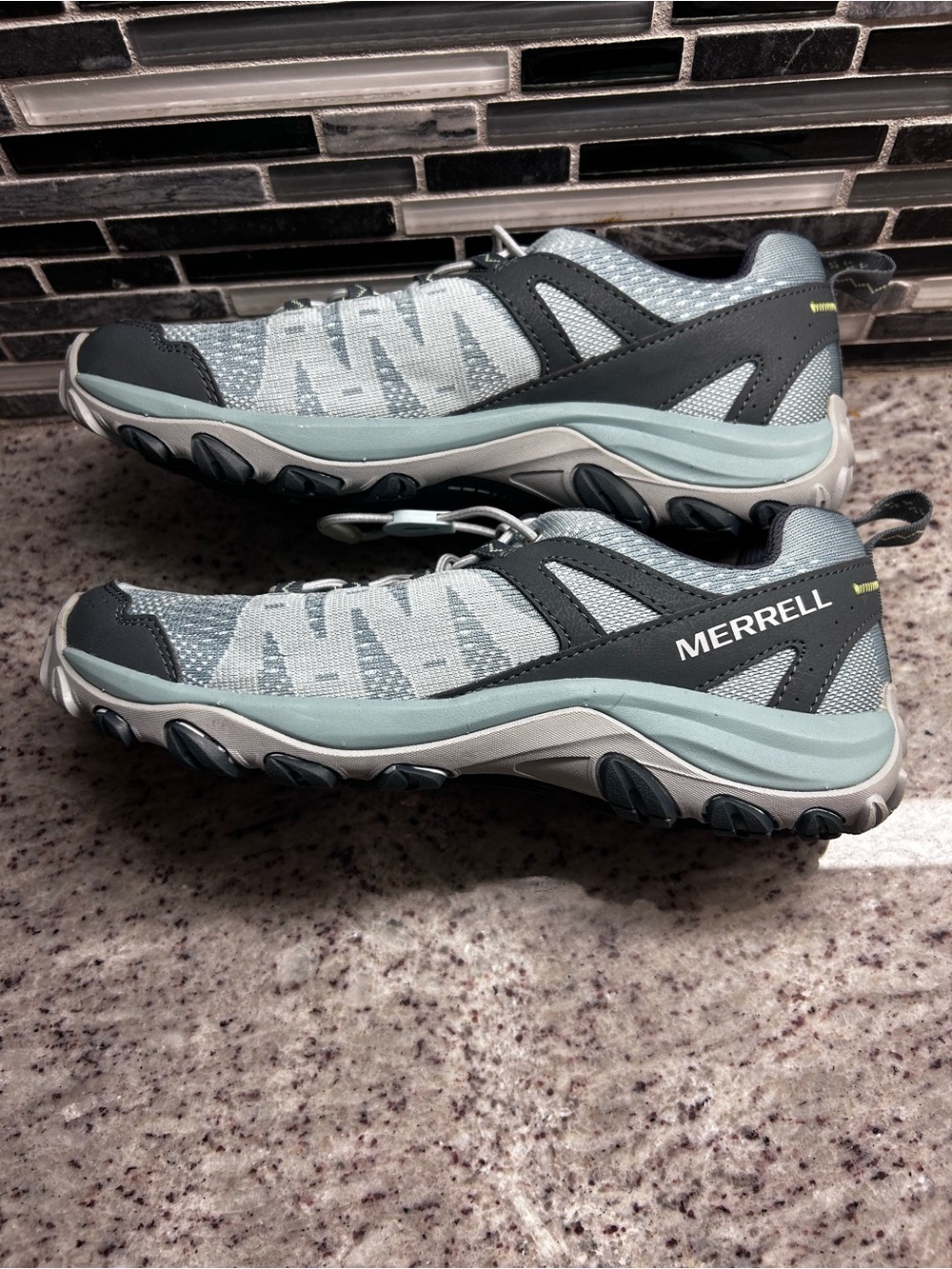 Merrell Women's Teal Blue Accentor 3 E mesh stretch Trail Sneakers size 8.5 NWOB - Picture 4 of 9